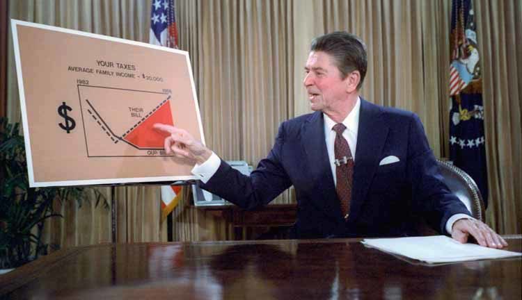 Ronald_Reagan_televised_address_from_the_Oval_Office,_outlining_plan_for_Tax_Reduction_Legislation_July_1981