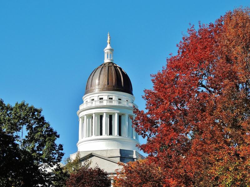 Maine_State_Capitol_Building,_Augusta,_Oct_2015