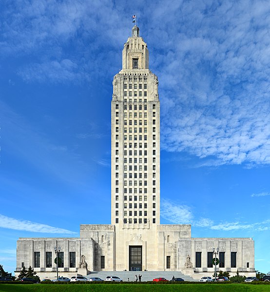 554px-Louisiana_State_Capitol_Building